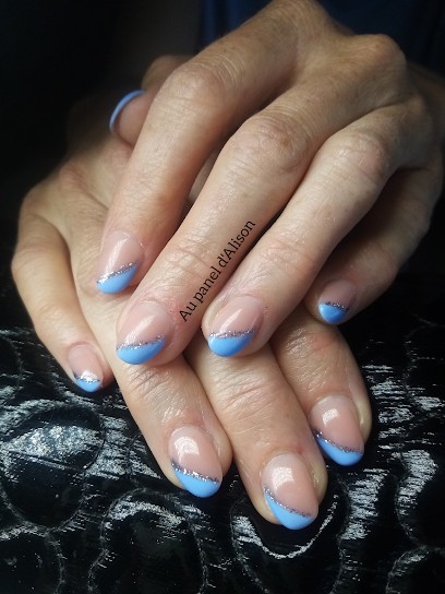 Au panel d'Alison Cils Onglerie & Soins Relaxants à domicile, Institut de Beauté à Verdun-sur-Garonne