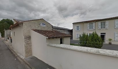 Fournier Mauret Virgine Anne, Institut de Beauté à Merpins