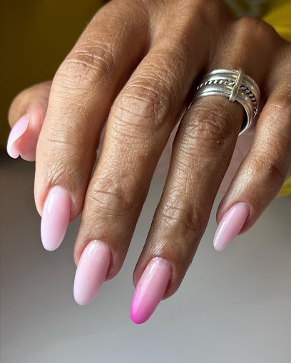 Les Mains D’Isa, Institut de Beauté à Saint-Alban-Auriolles