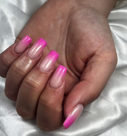 Marine Beauty . Cils & Microblading..., Institut de Beauté à Pignan