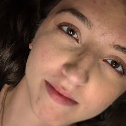 Cemeraude Beauty, Institut de Beauté à Saint-Étienne-de-Saint-Geoirs