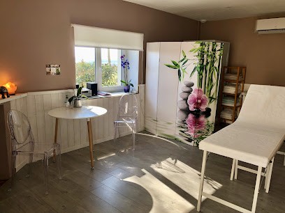 Institut De Beauté Chez Marie En Institut Et à Domicile, Institut de Beauté à Fustignac