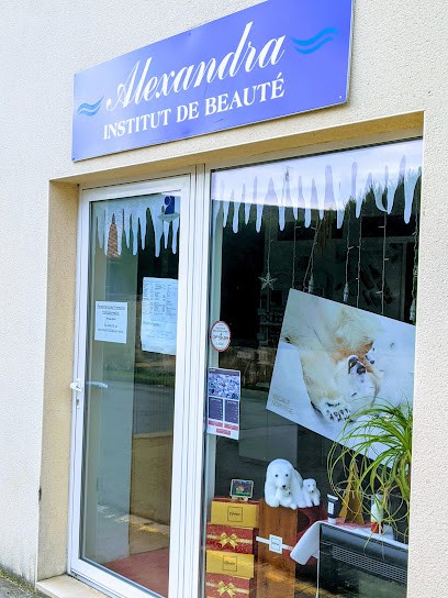 Alexandra Institut de Beaute, Institut de Beauté à Néré
