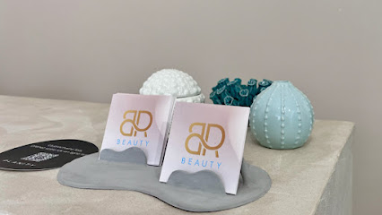 Ar Beauty - Manucure Russe, Beauté Des Pieds , Extension De Cils, Épilation Au Fil, Bronzage À La Ciotat Institut De Beauté à la Ciotat