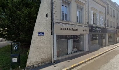 Agnès Mourcely, Institut de Beauté à Épernay