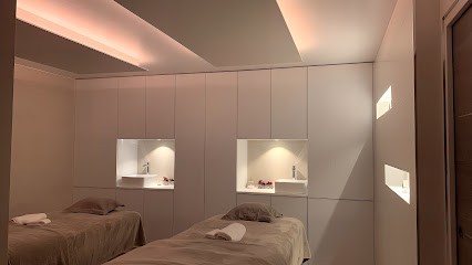 Naturally Beautiful - Beauty Institute, Institut de Beauté à La Celle-Saint-Cloud