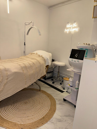 Olivia Beauty Therapist - Soins Du Visage Paris, Institut De Beauté à Paris 15