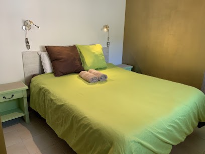 Instant Présent Beauté Douceur, Institut de Beauté à Voglans