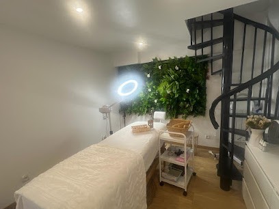 B Beauty Eyes, Institut de Beauté à Décines-Charpieu