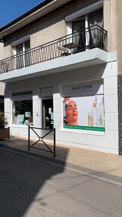 Butterfly ( Mary Cohr ), Institut de Beauté à Saint-Just-Saint-Rambert