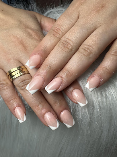 Char'nails Institut De Beauté à Ceyrat