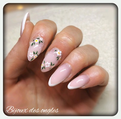 Bijoux des ongles prothésiste ongulaire et technicienne ciliaire, Institut de Beauté à Saint-Dié-des-Vosges