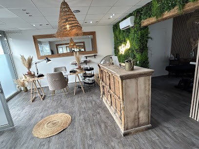 Kaly's Cils Et Ongles, Institut de Beauté à Pont-Saint-Esprit