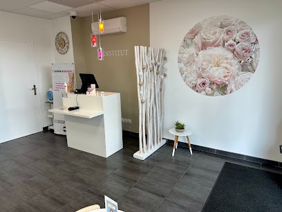 Esthetic Center Soyaux - Institut De Beauté, Institut de Beauté à Soyaux