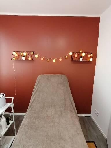 L'esthétique By Marie, Institut de Beauté à Saint-Quentin-de-Baron