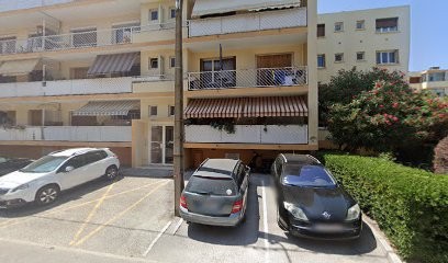 Beautylashesby_t, Esthéticienne au Pradet