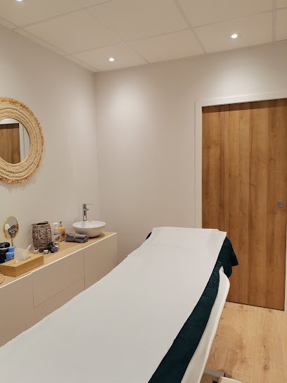 L'Excellence - Institut De Beauté, Institut de Beauté à Crolles