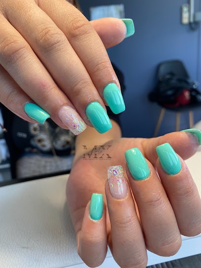 Mx.nails, Institut de Beauté à Orvault