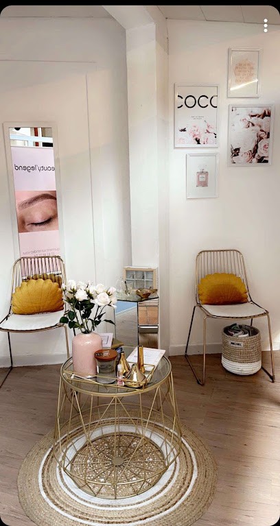 Beauty Legend, Esthéticienne à Bergerac