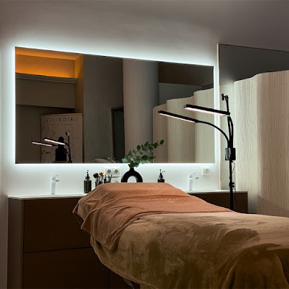 Cliché Studio, Institut de Beauté à Sète