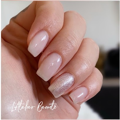 L’Atelier Beauté Chloé Esthéticienne À Domicile, Esthéticienne à Guilherand-Granges