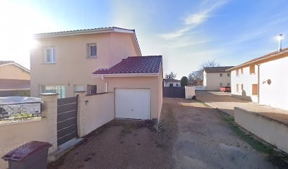 100 % Femme Esthétique, Esthéticienne à Domicile, Esthéticienne à Satolas-et-Bonce