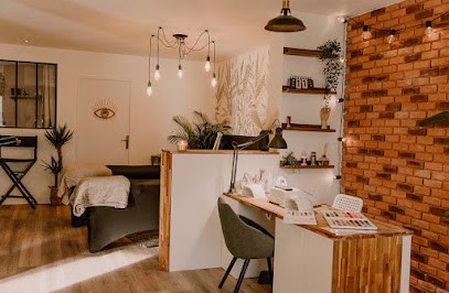 Daily Nails By Jezabel, Institut de Beauté à Romans-sur-Isère