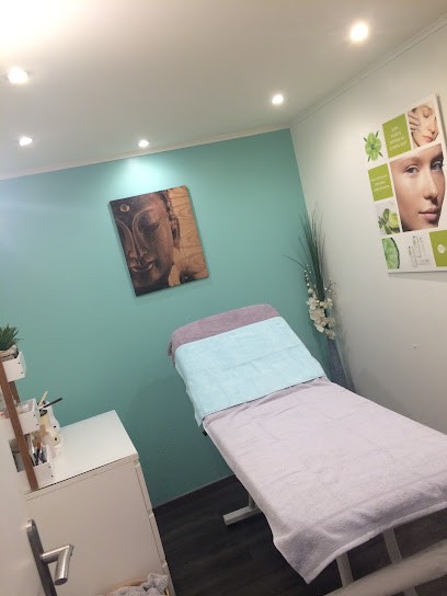 Aleen Esthétique, Institut de Beauté à Chilly-Mazarin