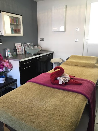 Privilege Home Institut, Institut de Beauté à Neuville-en-Ferrain