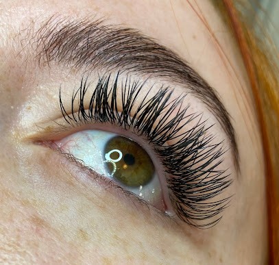 L'Univers Des Cils By Emie, Institut de Beauté à La Teste-de-Buch