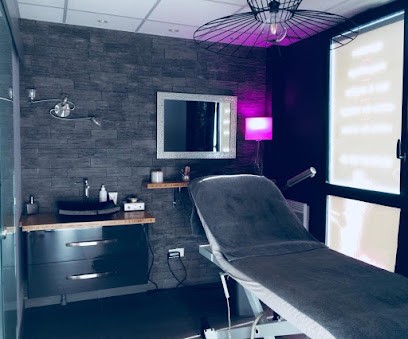 Detoutebeaute Institut, Institut de Beauté à Nouvoitou