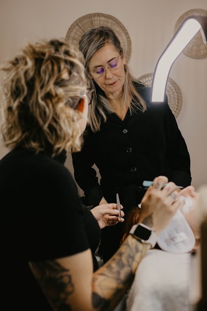 Lex'cils, Institut de Beauté à Saint-Amant-Tallende