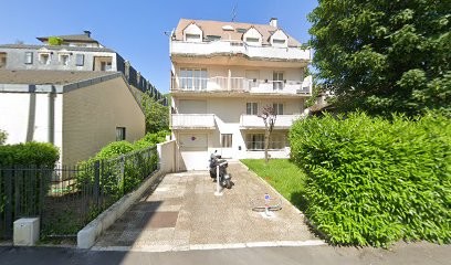 PERFECT SOURCIL 𝐵𝑦 𝐼𝑣𝑎𝑛𝑎, Institut de Beauté à Noisy-le-Grand