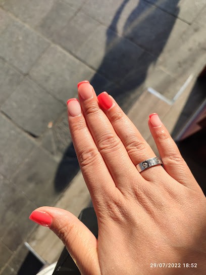 Salon debeauté Thian Nail's´, Institut de Beauté à Aubervilliers