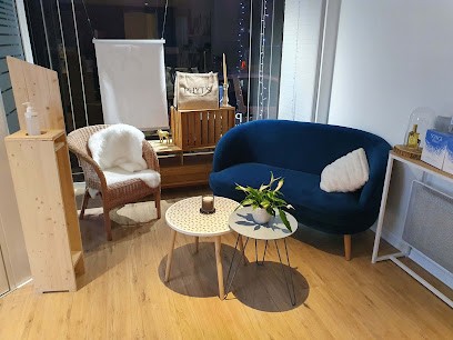 INSTITUT BEAUTE DIVINE, Institut de Beauté à Aubigny-Les Clouzeaux