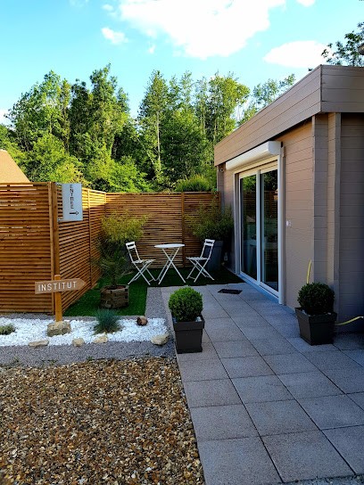 Institut Divinement Zen, Institut de Beauté à Bury