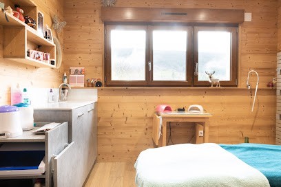 Soins By Del', Institut de Beauté à Lélex