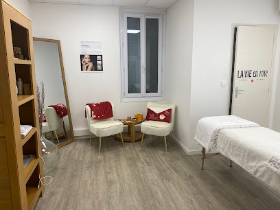Les Secrets De Vanessa – Soins & Beauté (Cils, Sourcils) À Saint-Martin-Du-Var Institut De Beauté à Saint-Martin-du-Var