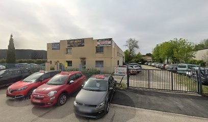 L, Esthéticienne à Avignon