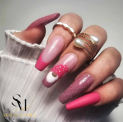 Sm Beauty And Nails Institut De Beauté à Tresses