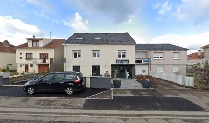 Jadenail's&institut, Esthéticienne à Pouilly