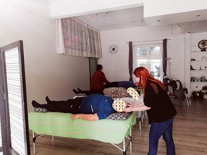 Institut LoéZen (Phyto-Esthéticienne - Head Spa - Prothésiste Ongulaire), Institut de Beauté à Marquixanes