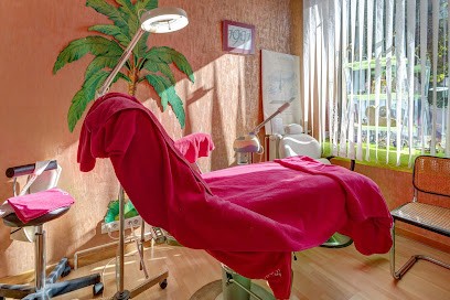 Centre D Esthetique Claudie, Institut de Beauté à Charleville-Mézières