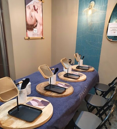 Atelier Beauté By Laura, Institut de Beauté à Lassay-les-Châteaux