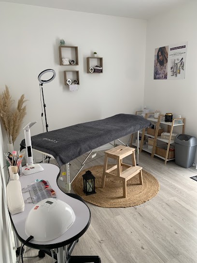 Elite Beauté, Institut de Beauté à Monnaie