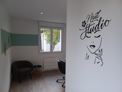 Elsanails, Esthéticienne à Itteville