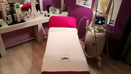 Comme Une Evidence Institut De Beauté, Institut de Beauté à Bayecourt