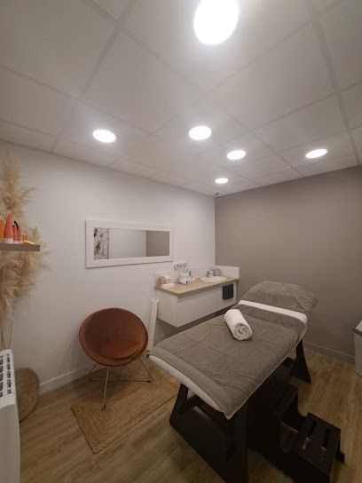 L'instant De Lola, Institut de Beauté à Entrammes