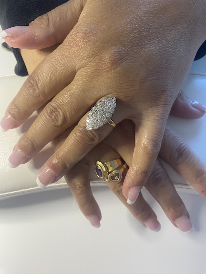 Diamonda Elegance, Institut De Beauté à Capdenac