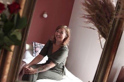 Gabrielle Facialiste - Yoga du visage - Maquillage, Institut de Beauté à Amiens